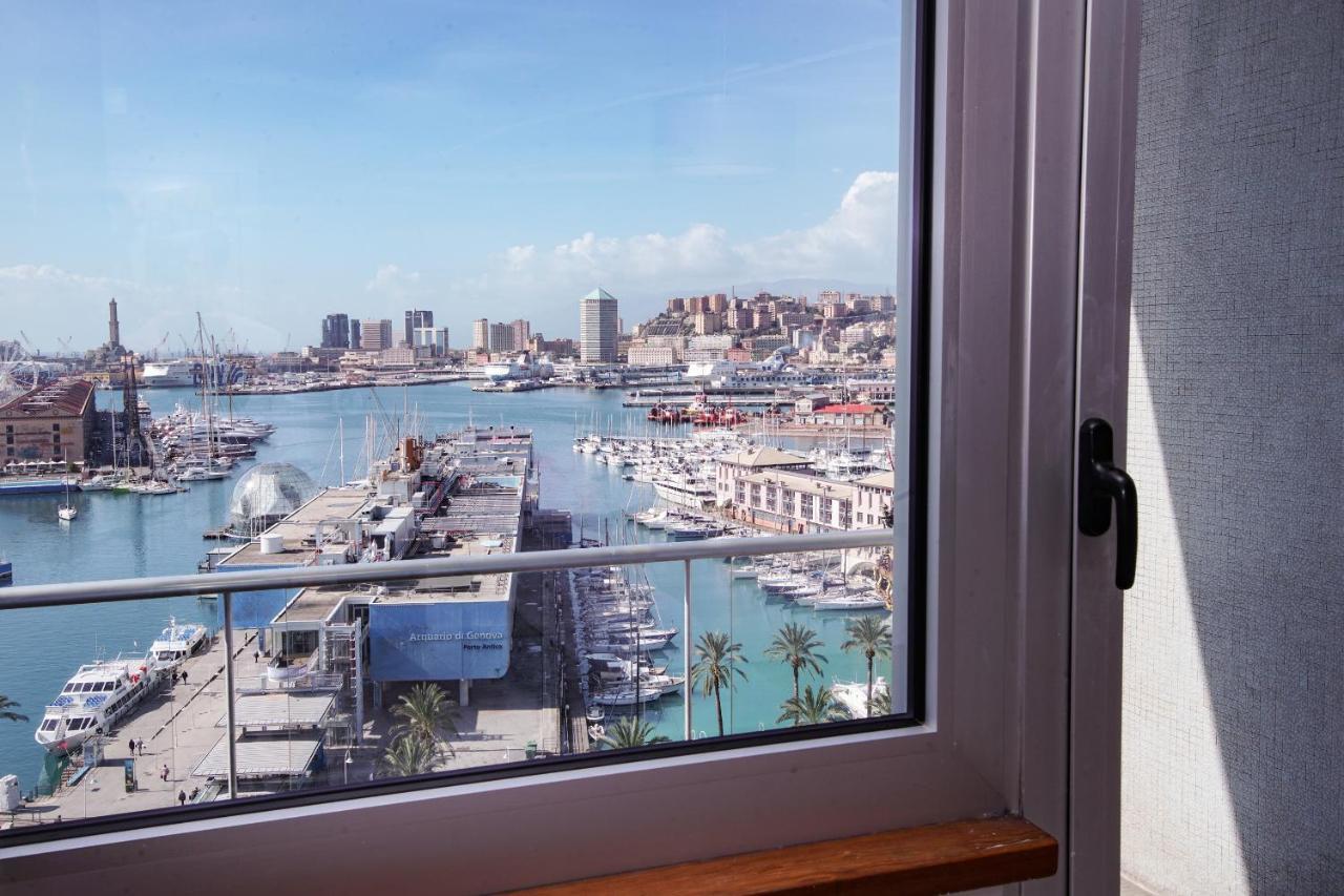 Bluripa Guest House Genoa Bagian luar foto
