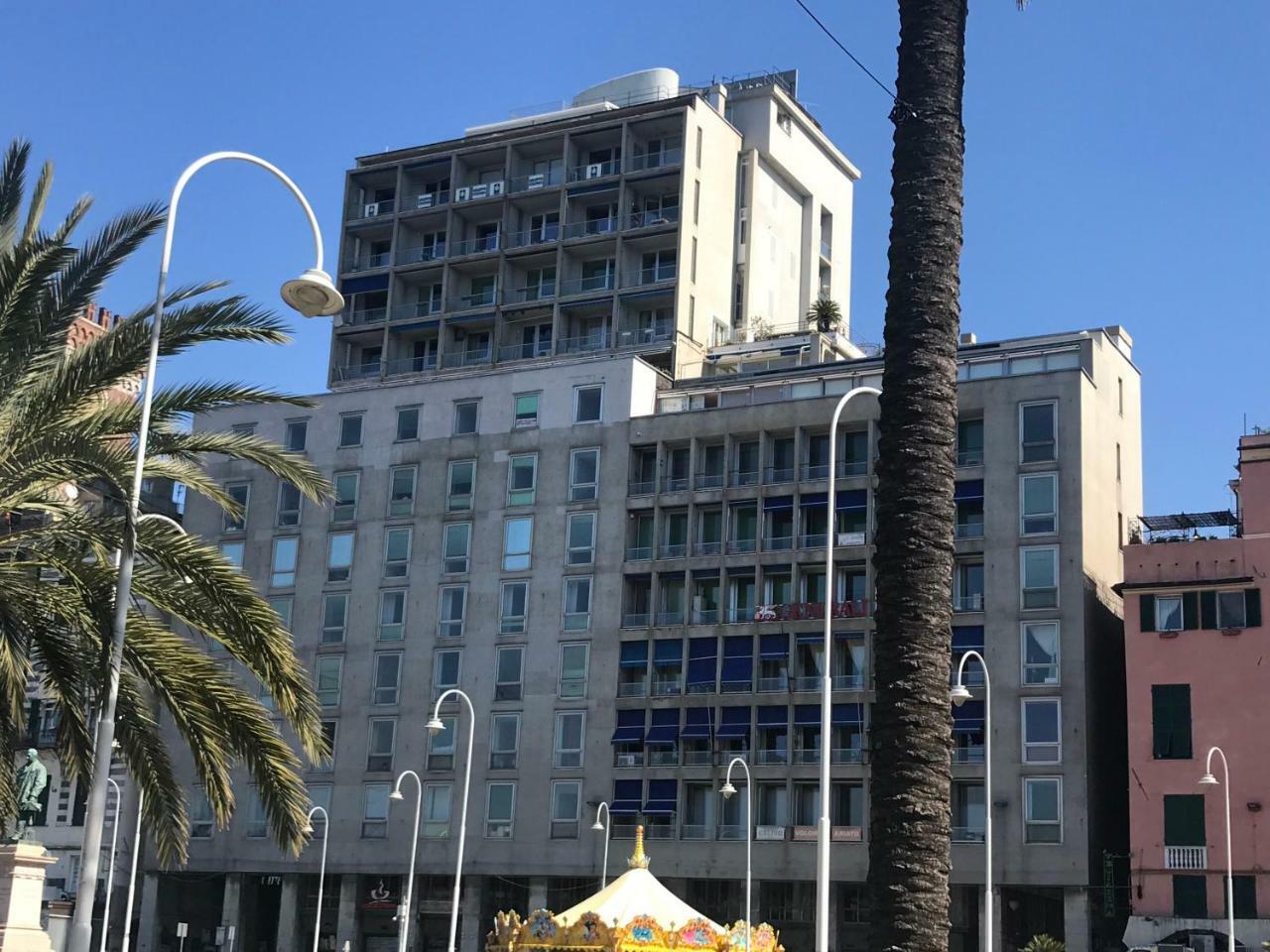 Bluripa Guest House Genoa Bagian luar foto
